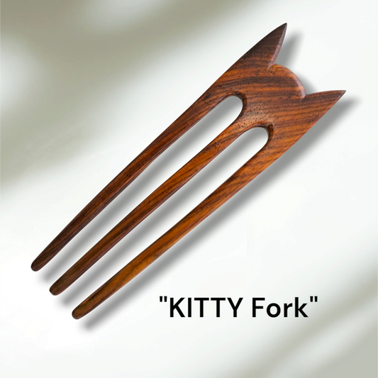 KITTY Wooden Hair Fork